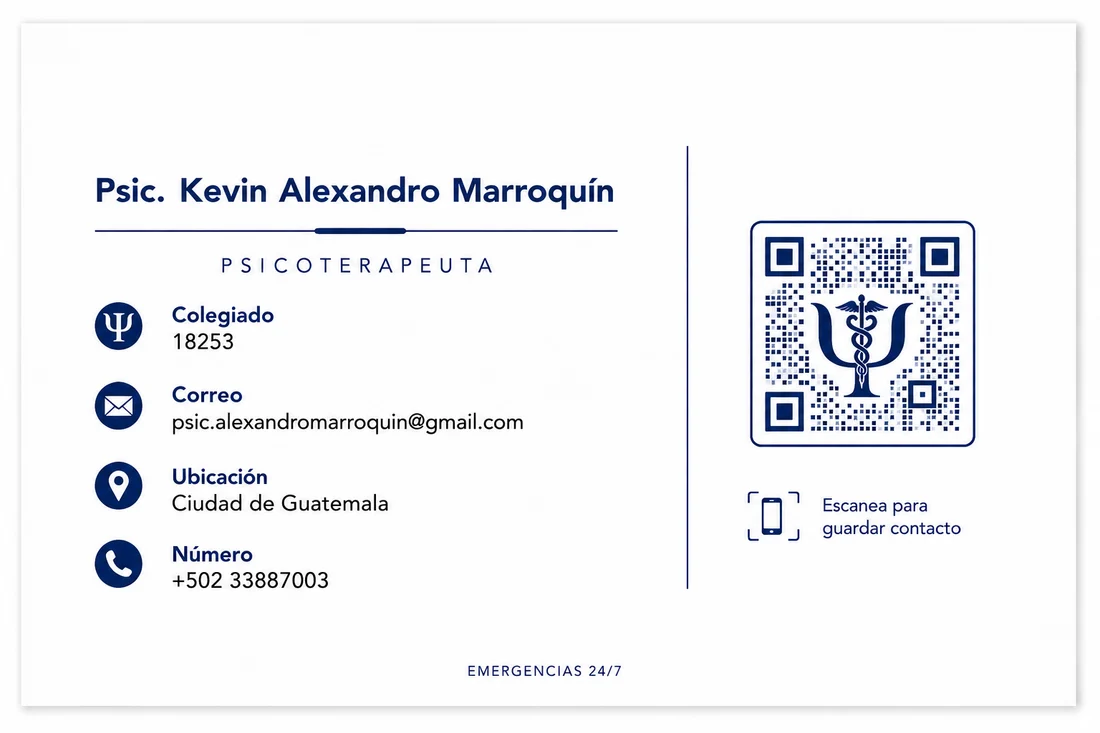 Frente de una tarjeta impresa: nombre, especialidad, contactos y un código QR